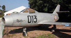 Многоцелевой истребитель MD.452 Mystere II